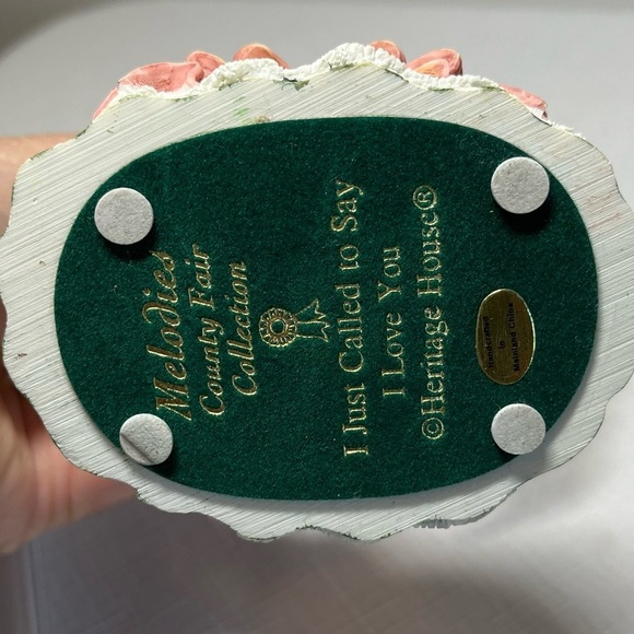 Heritage House Carousel Horse Figurines. Collectible - Picture 5 of 7